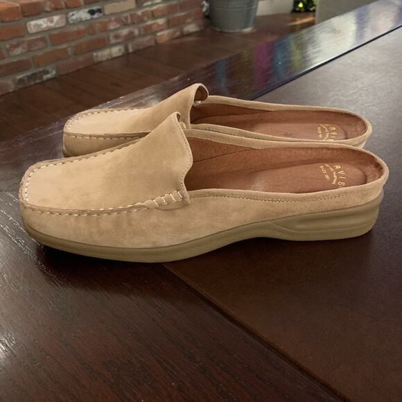 NOWT suede nubuck ORVIS mule slides Size 10 - Picture 5 of 5